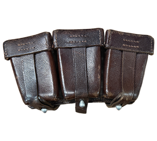 Original German 1940 98K Blackened Pebble Leather Maker Marked Ammunition Pouch for Sale