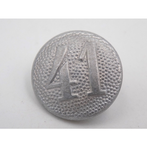 WWII German Army Regimental Uniform Button - 41 - Extra Fein (Original) - Photo 1