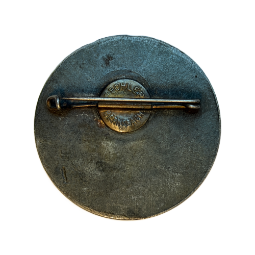 German NSDAP 1935 National Party Day Badge (Reichsparteitagabzeichen) by Fechler Bernsbach. 