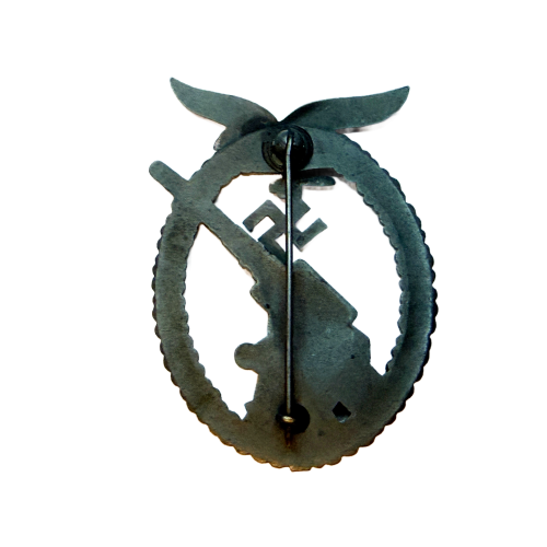 Original Third Reich German Third Reich Luftwaffe Flak Artillery Badge