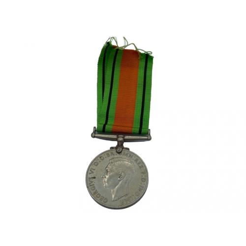 WW2 British & Commonwealth Defence Medal With Original Ribbon (Original) - Photo 3