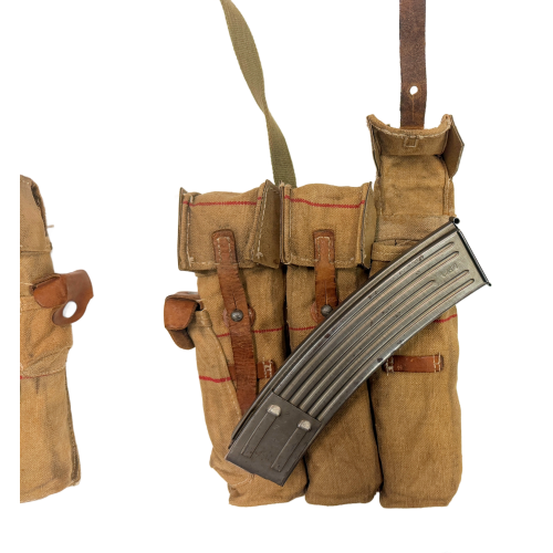 WW2 German MP44 Sturmgewehr 3 Pocket Ammunition Pouch Set with Six 30 Round MP44 Magazines Manufactured by Fxo, q/w, with Marked Waffenampt (Original) - Photo 2