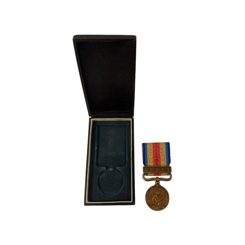WW2 Japanese 1937-1945 China Incident War Medal in Case (Original) - Photo 7