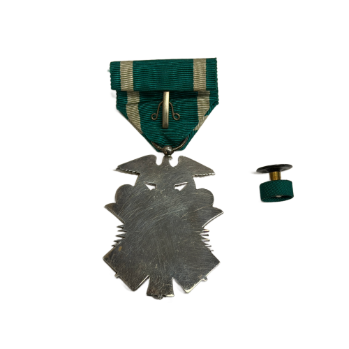 WW2 Japanese Order of the Golden Kite 7th Class with Case (Original) - Photo 4
