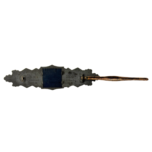 Original German Close Combat Badge In Bronze by Peekhaus & Junker